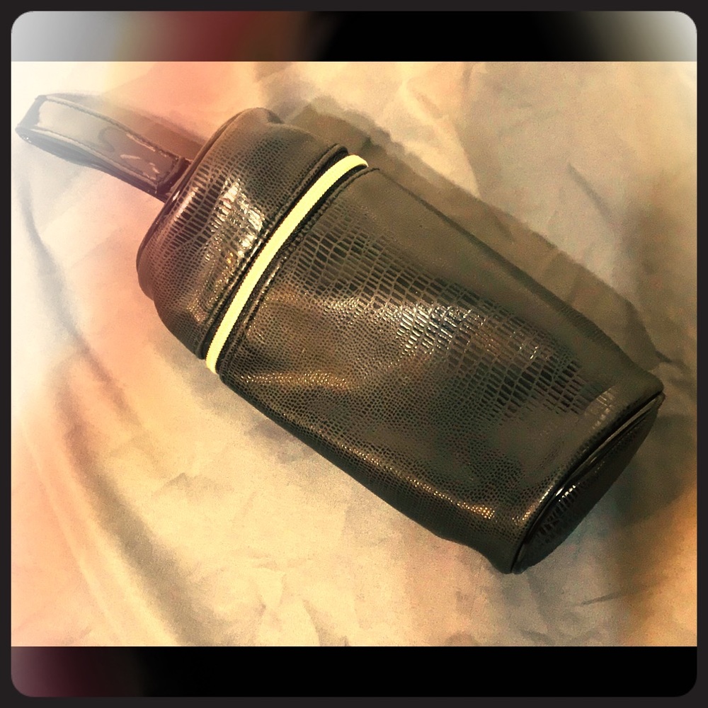 Lancôme makeup brush bag